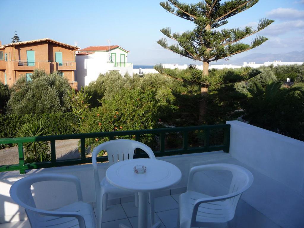 Sirius Apartments Hersónissos Chambre photo