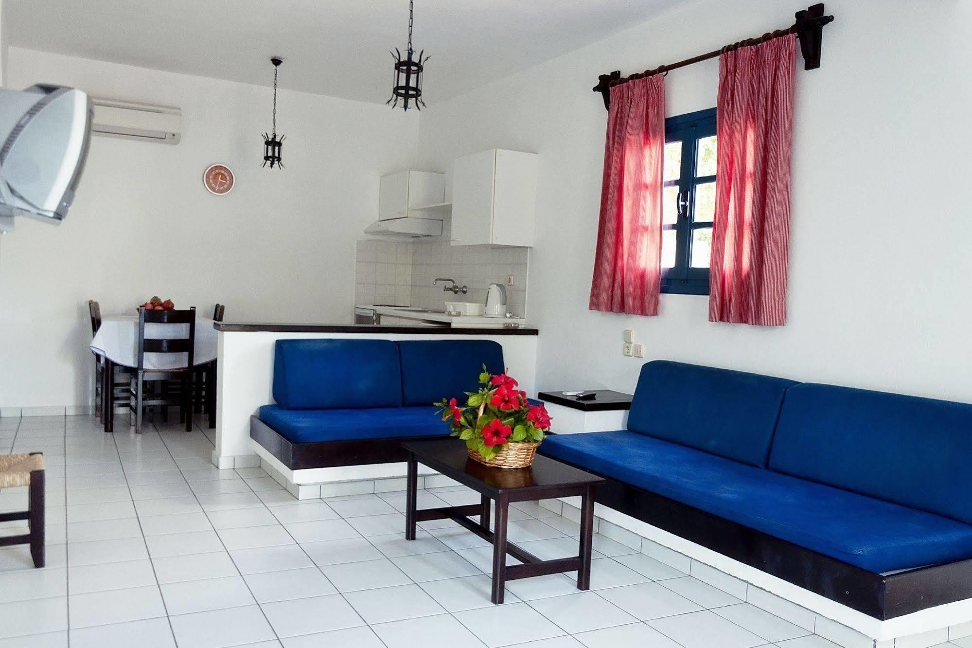 Sirius Apartments Hersónissos Extérieur photo