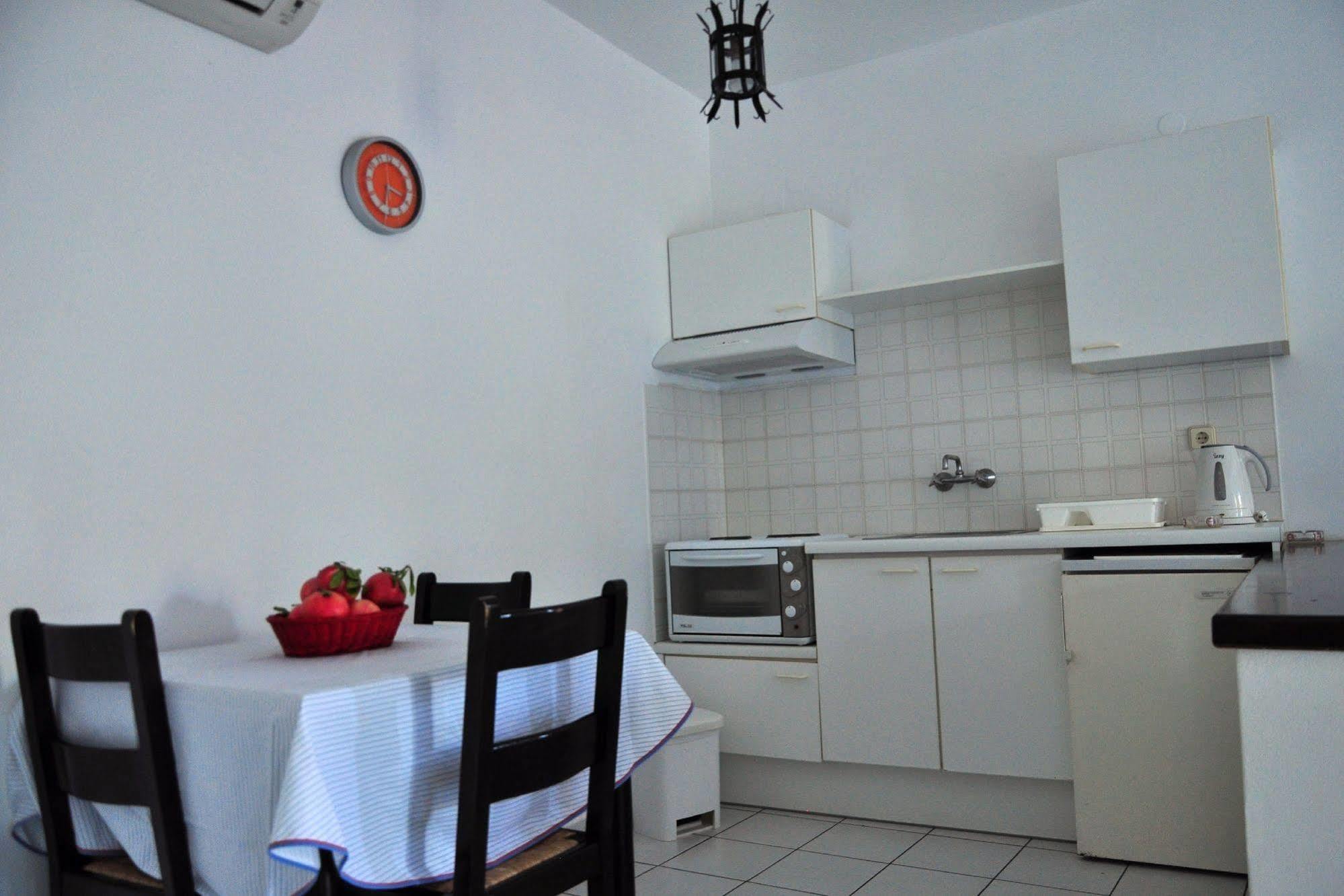 Sirius Apartments Hersónissos Extérieur photo